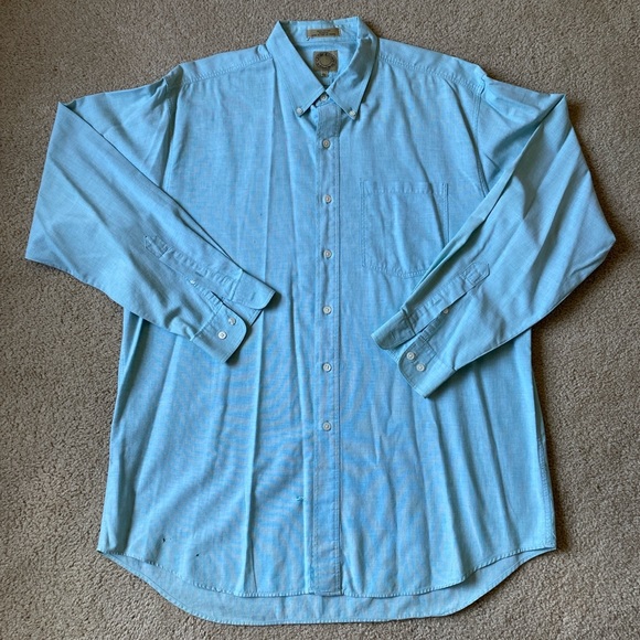 Button down - Picture 2 of 4